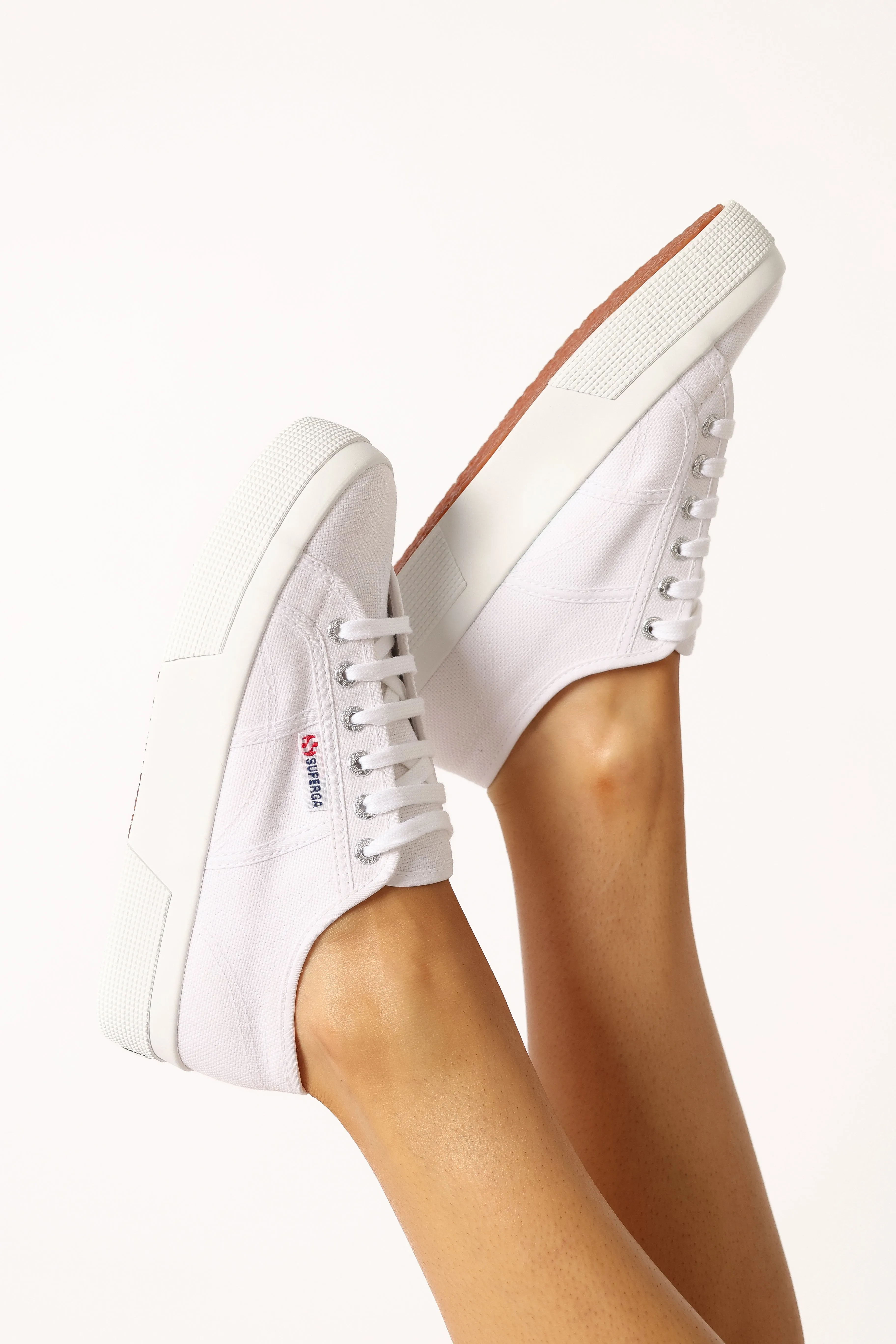 2740 Platform Classic - White