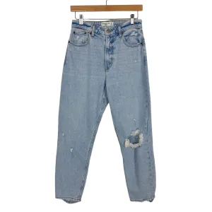 Abercrombie & Fitch Light Ripped Wash Curve Love High Rise Mom Jeans NWT- Size 27 (Inseam 26.5”, sold out online)