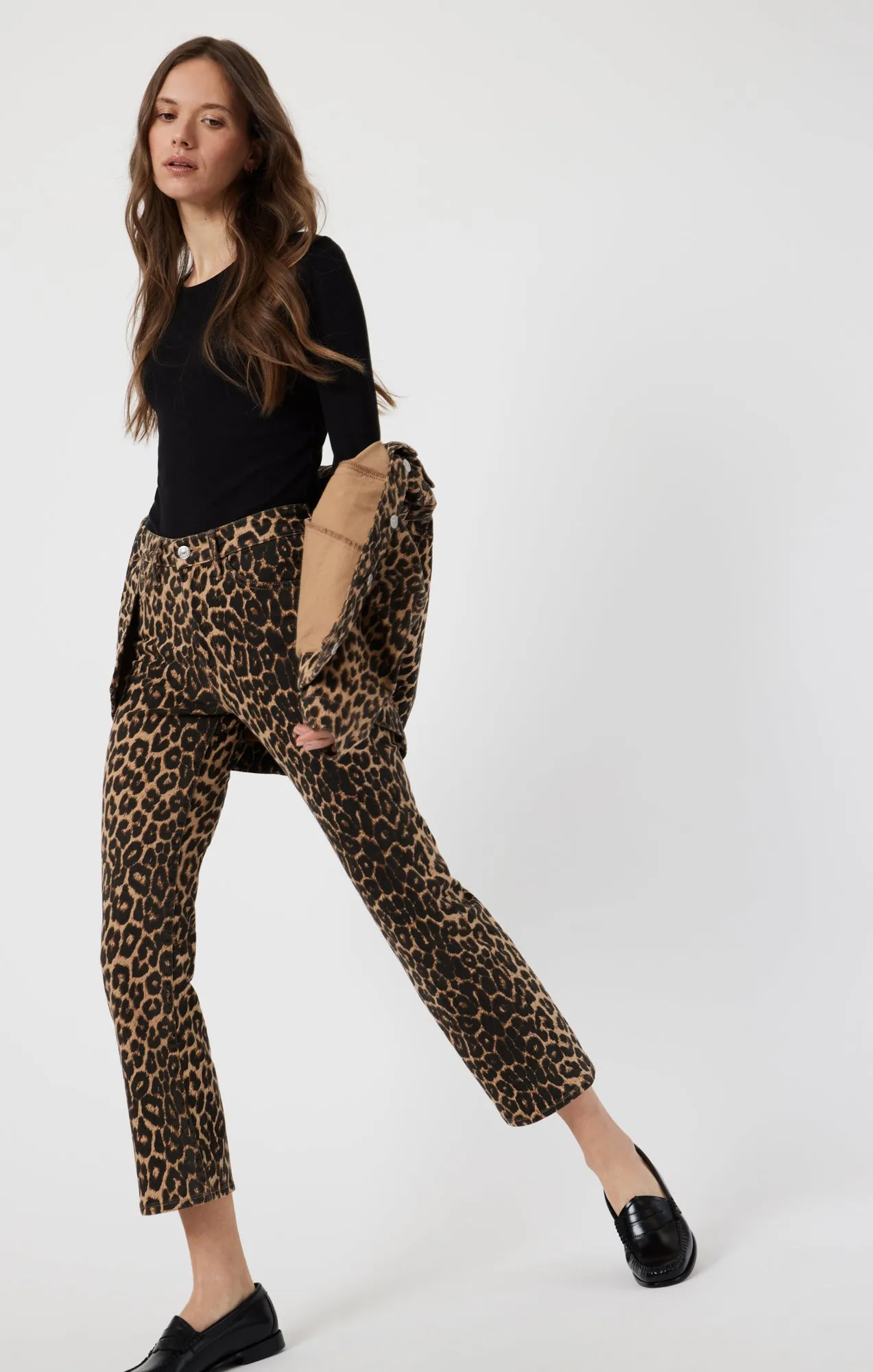 ANIKA CROP FLARE IN LEOPARD DENIM