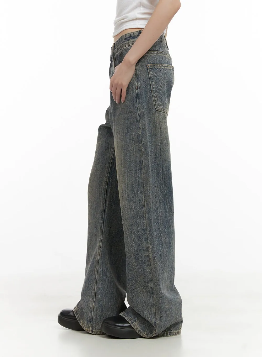 Callie Relaxed Bootcut Washed Denim Jeans CS412