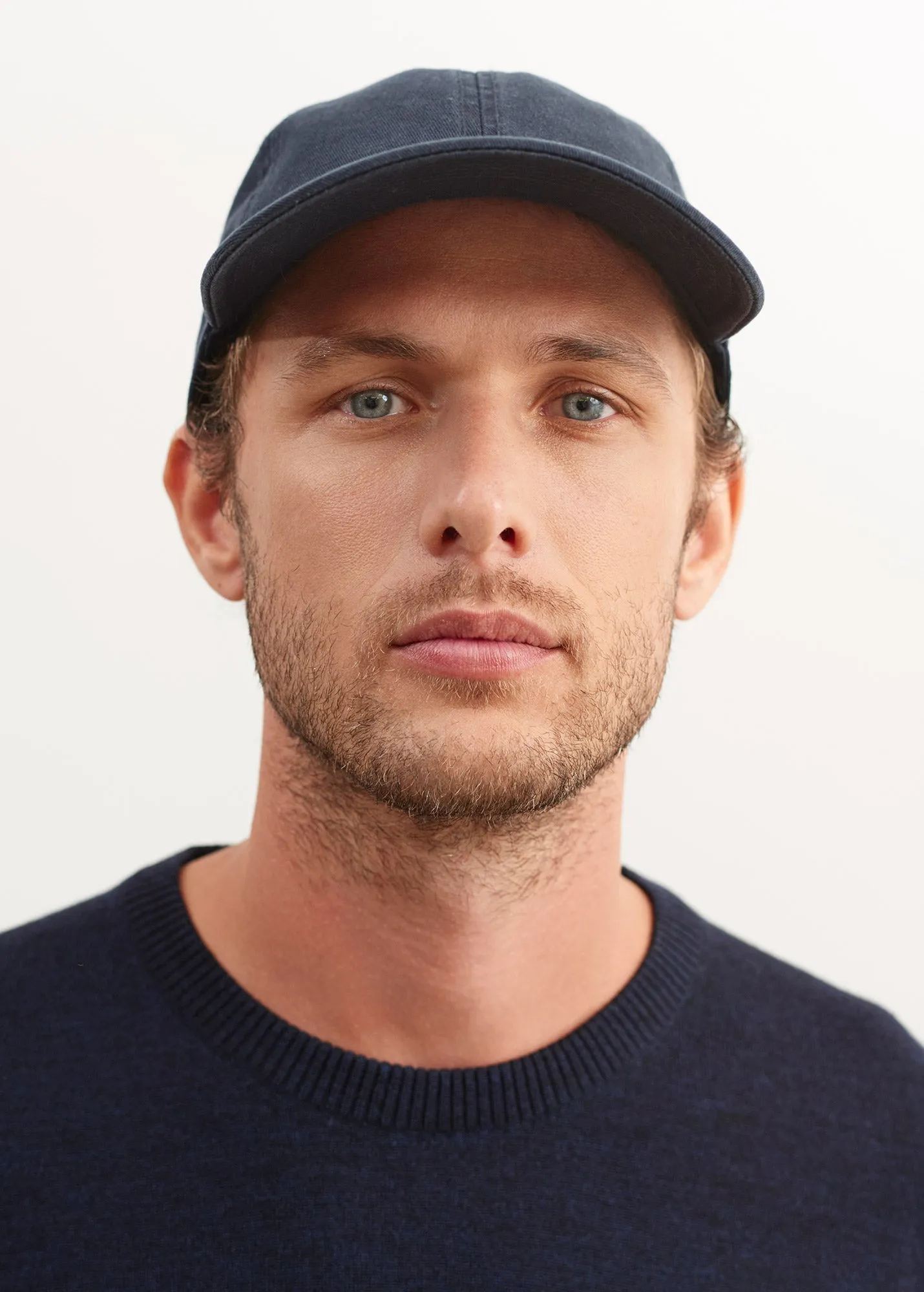 Classic cap - in cotton canvas (MARINE)