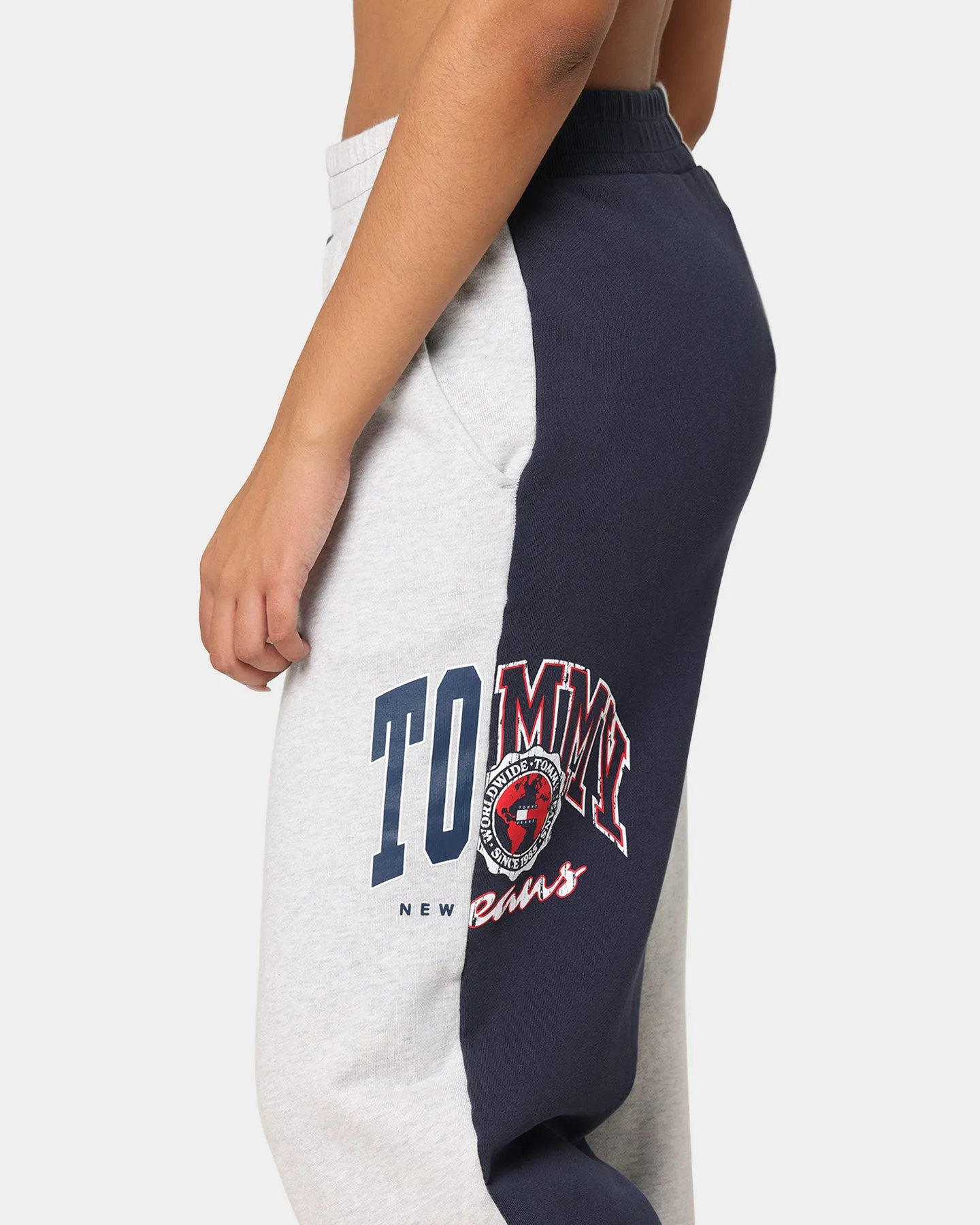 Tommy Jeans Women's College Sweat Pants Twilight Navy